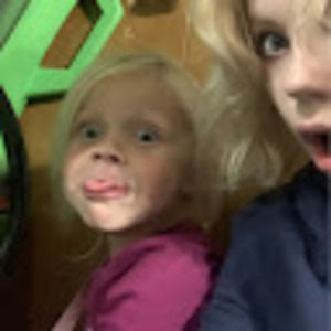 Meet your Posher, Jenna